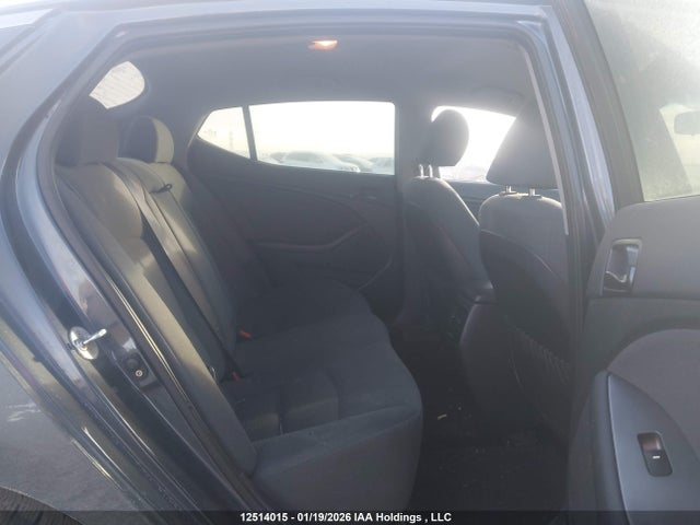 KNAGM4A7XF5530233 KIA Optima Lx/lx Winter Edition