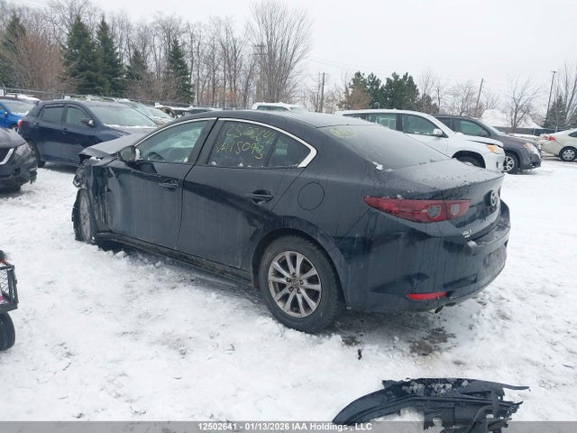 JM1BPBCM9K1115093 Mazda Mazda3 Gs