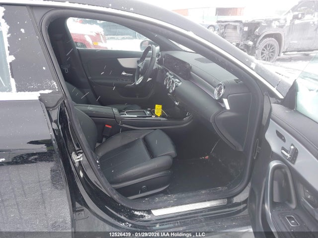 W1K5J4HB0SN535437 Mercedes-Benz CLA 250 4MATIC
