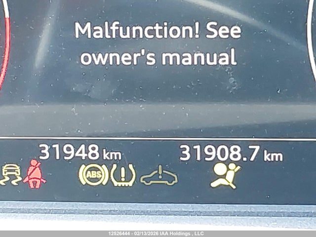WA1FECF37R1030435 Audi Q3