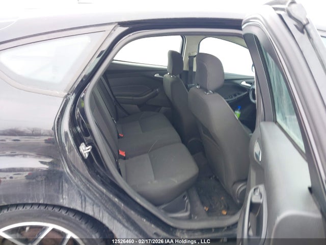 1FADP3K24JL263191 Ford FOCUS SE