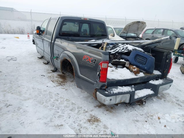 12526491 :رقم المزاد ، 1FT8W3BT0FEA48992 vin ، 2015 Ford F-350 Lariat مزاد بيع