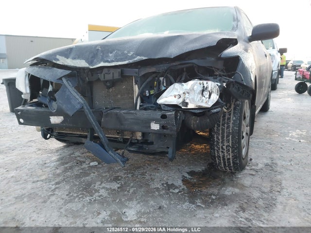 12526512 :رقم المزاد ، 2T1BU4EE0DC056198 vin ، 2013 Toyota Corolla S/le مزاد بيع