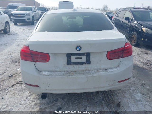 WBA3C3G59FNT52753 BMW 320i Xdrive