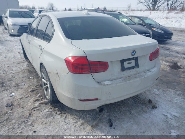 WBA3C3G59FNT52753 BMW 320i Xdrive