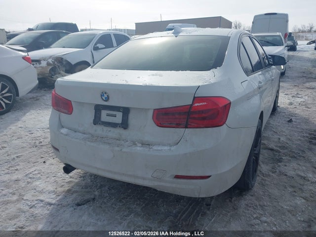 WBA3C3G59FNT52753 BMW 320i Xdrive