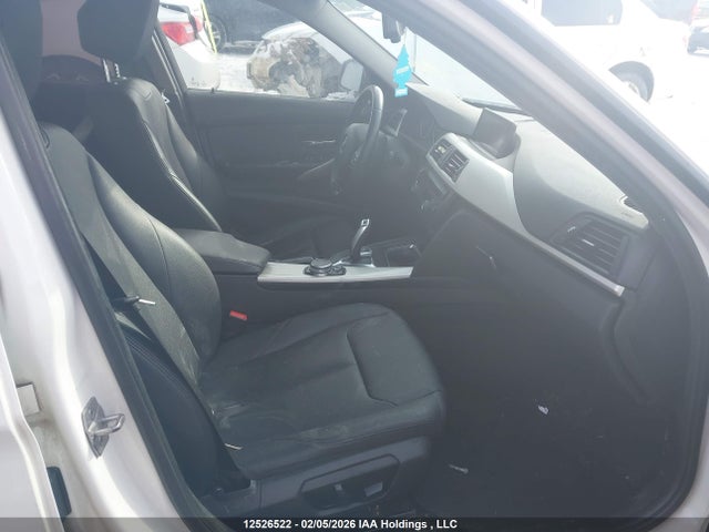 WBA3C3G59FNT52753 BMW 320i Xdrive