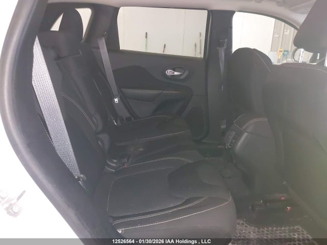 Jeep Cherokee North 2016 1C4PJMCSXGW196309 Image 8