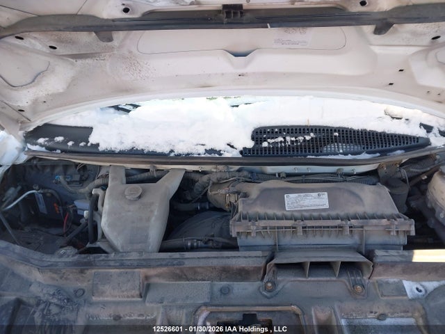 12526601 :رقم المزاد ، 1GD07RFP3J1254104 vin ، 2018 Gmc Savana Cutaway Work Van مزاد بيع