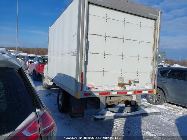 12526601 :رقم المزاد ، 1GD07RFP3J1254104 vin ، 2018 Gmc Savana Cutaway Work Van مزاد بيع