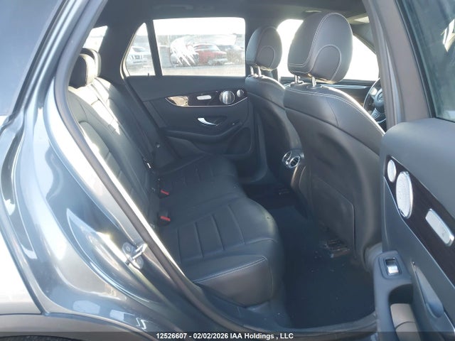 WDC0G4KB3HV002948 Mercedes-Benz Glc 300 4matic