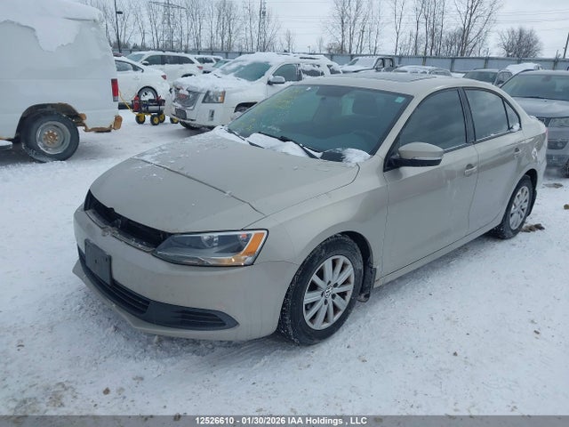 3VWDK7AJ0EM244423 Volkswagen Jetta