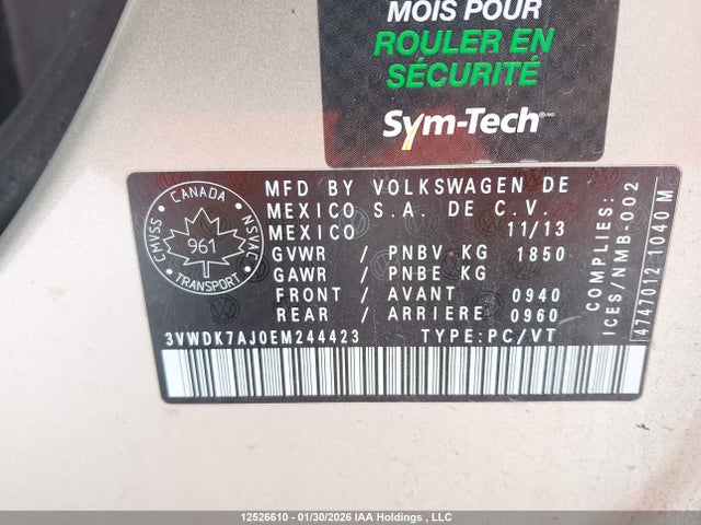 3VWDK7AJ0EM244423 Volkswagen Jetta