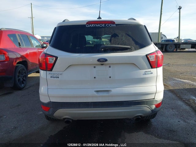 1FMCU9H97KUB16294 Ford ESCAPE SEL