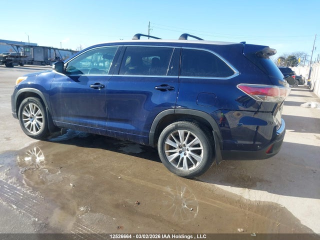 5TDJKRFH8FS174310 Toyota Highlander Xle