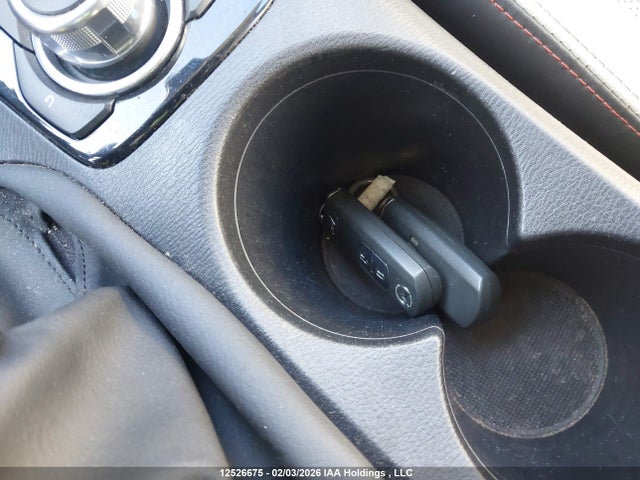 JM1BM1M34E1106217 Mazda MAZDA3
