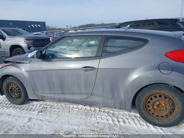 12526704 :رقم المزاد ، KMHTC6ADXDU155402 vin ، 2013 Hyundai Veloster مزاد بيع