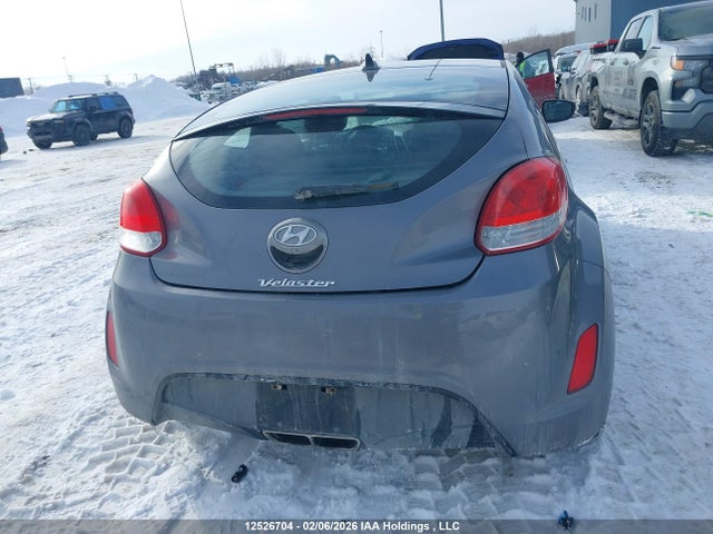12526704 :رقم المزاد ، KMHTC6ADXDU155402 vin ، 2013 Hyundai Veloster مزاد بيع
