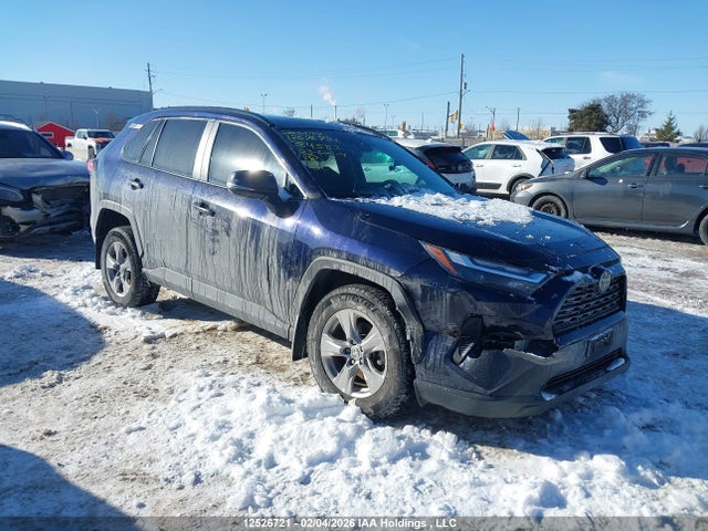 2T3R1RFV3PW384583 Toyota Rav4 Xle