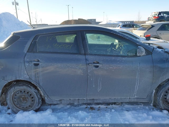 12526726 :رقم المزاد ، 2T1KU4EE3AC400201 vin ، 2010 Toyota Corolla Matrix مزاد بيع