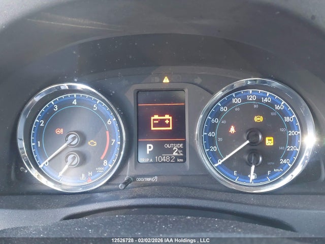 2T1BURHE8HC898835 Toyota COROLLA LE