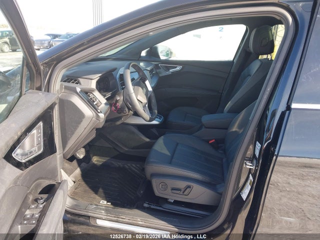 WA1GUAFZ4SP012073 Audi Q4 E-TRON