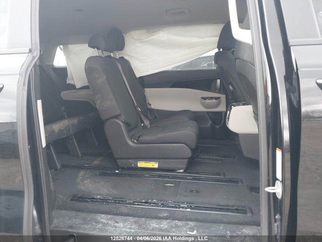 KIA Carnival Lx 2024 KNDNB5H35R6357048 Image 8