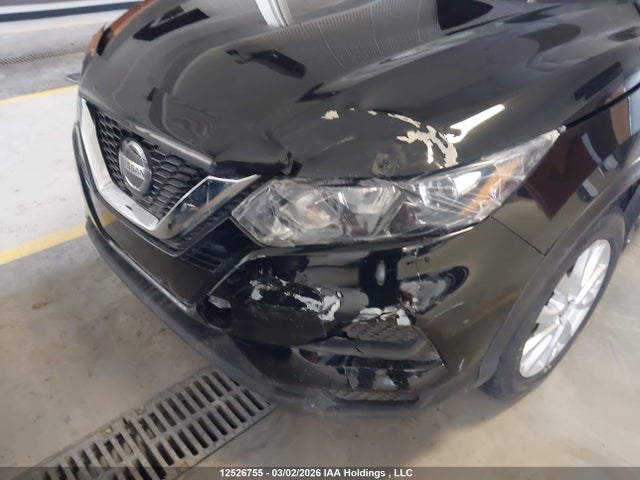 JN1BJ1AW8PW108679 Nissan Qashqai S