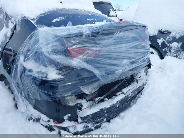KMHD84LF2HU104734 Hyundai Elantra Se/value/limited