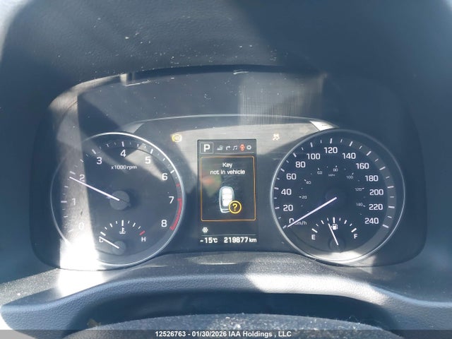 KMHD84LF2HU104734 Hyundai Elantra Se/value/limited