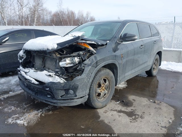 2016 Toyota Highlander მანქანა იყიდება აუქციონზე, vin: 5TDBKRFH2GS315829, აუქციონის ნომერი: 12526771