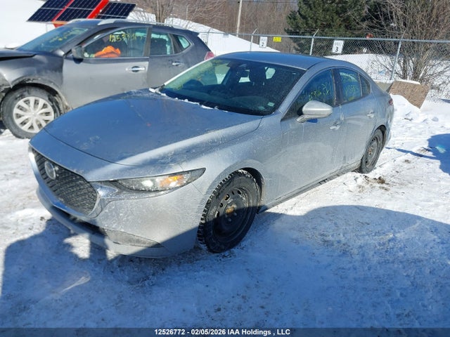 3MZBPBCM5LM135827 Mazda Mazda3 Gs