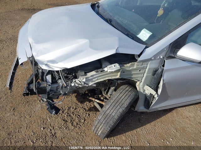 2019 Hyundai Accent Preferred მანქანა იყიდება აუქციონზე, vin: 3KPC25A35KE083335, აუქციონის ნომერი: 12526776
