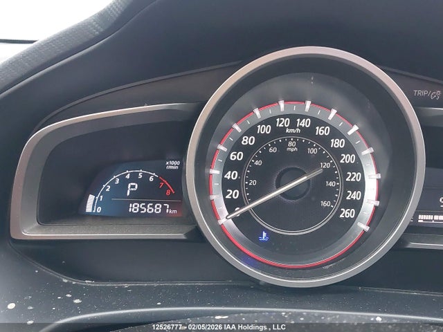 3MZBM1V72FM236158 Mazda 3 TOURING