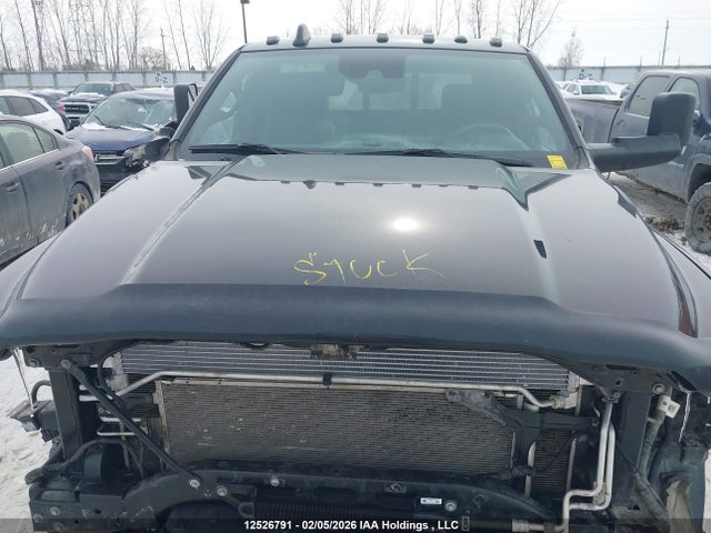 12526791 :رقم المزاد ، 3C63RRPL4MG703598 vin ، 2021 Ram 3500 Limited مزاد بيع
