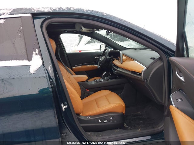 1GYFZDR45SF159586 Cadillac Xt4 Premium Luxury