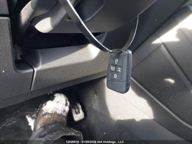 3VV8B7AXXNM116166 Volkswagen Tiguan Se R-line Black
