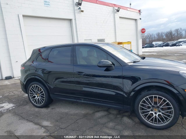 Porsche Cayenne Platinum Edition 2023 WP1AA2AY8PDA02565 Image 13
