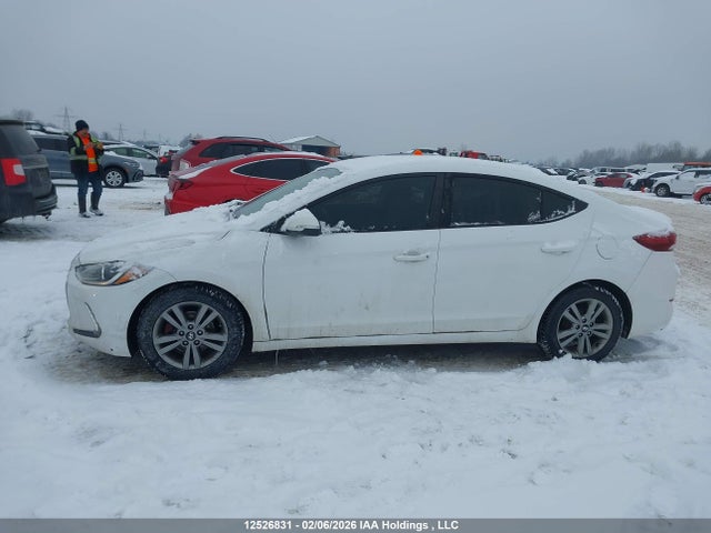 KMHD84LF7HU228417 Hyundai ELANTRA GL