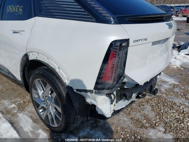 3GYK3DMR2SS222237 Cadillac Optiq Luxury 2 Awd