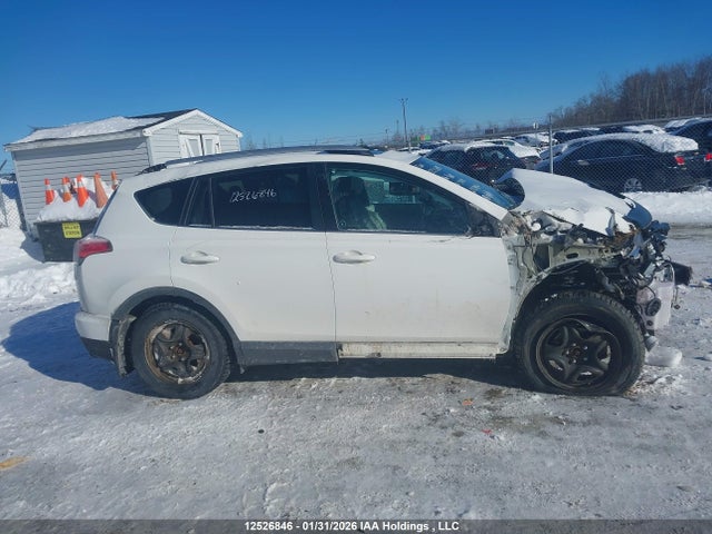 Продаж на аукціоні авто 2016 Toyota Rav4 Se, vin: 2T3JFREVXGW511118, номер лоту: 12526846