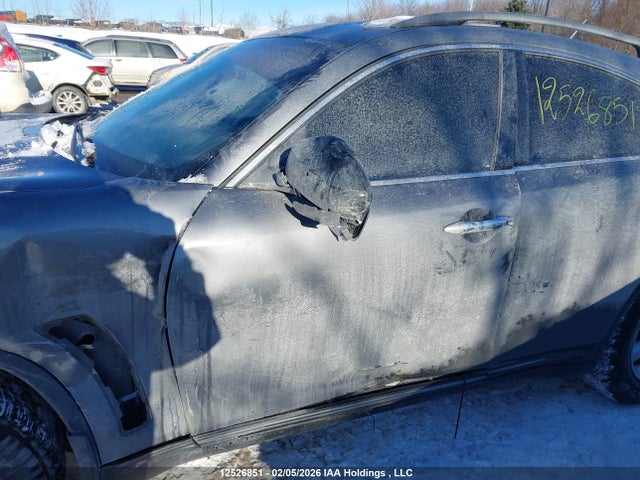 JN8CS1MW7GM752328 Infiniti QX70