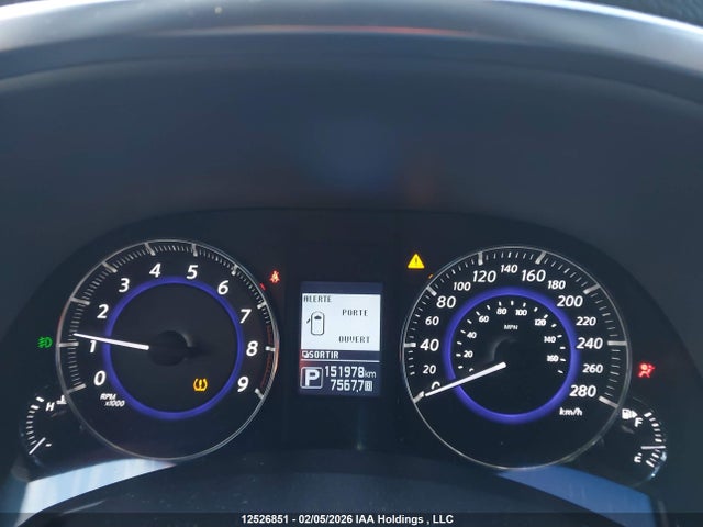 JN8CS1MW7GM752328 Infiniti QX70