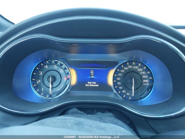 1C3CCCBGXGN177270 Chrysler 200 S