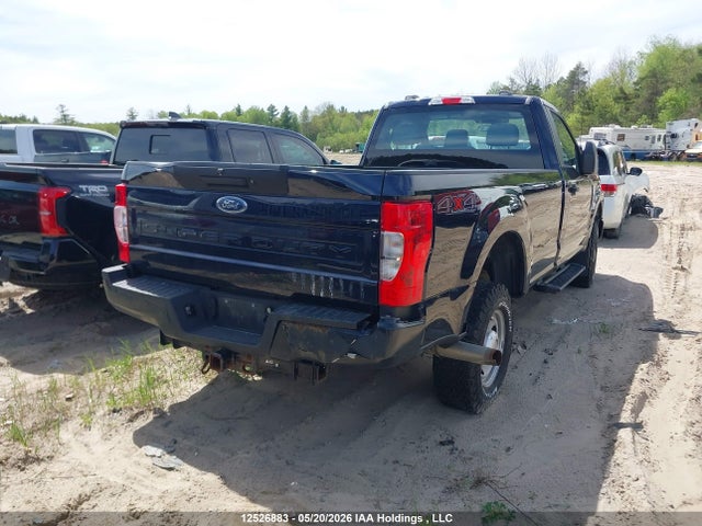 1FTBF2B68NED67002 Ford F-250 Xl