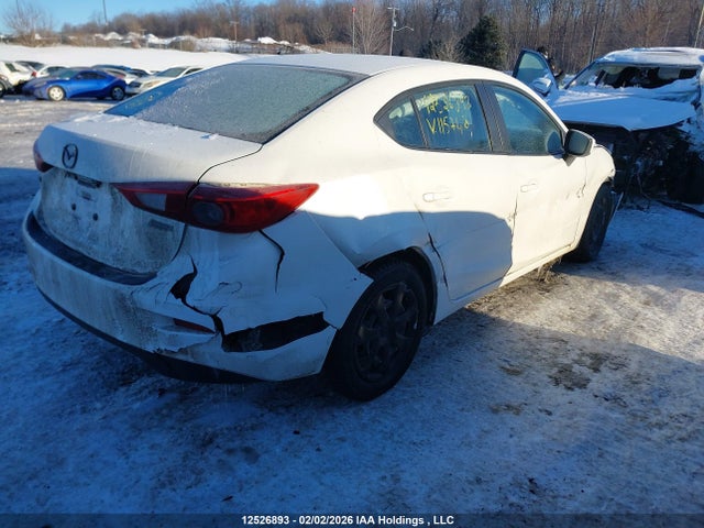JM1BM1U7XE1115748 Mazda Mazda3 Gx-sky