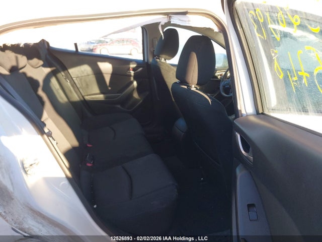 JM1BM1U7XE1115748 Mazda Mazda3 Gx-sky