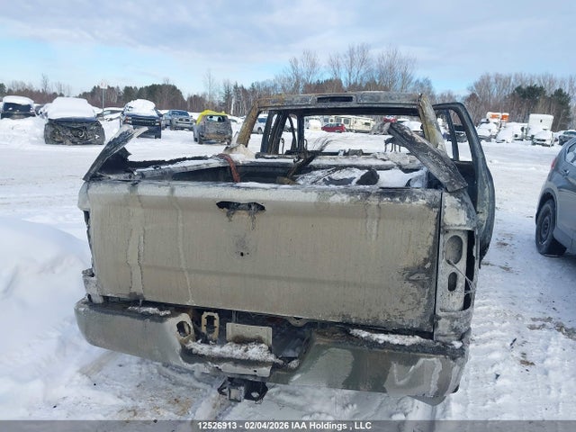 12526913 :رقم المزاد ، 3C6RR7KT3FG517561 vin ، 2015 Ram 1500 St مزاد بيع