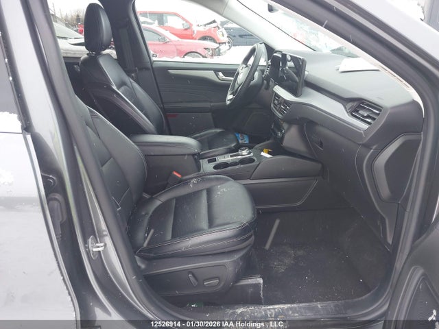 12526914 :رقم المزاد ، 1FMCU9JA2RUB38573 vin ، 2024 Ford Escape Platinum مزاد بيع