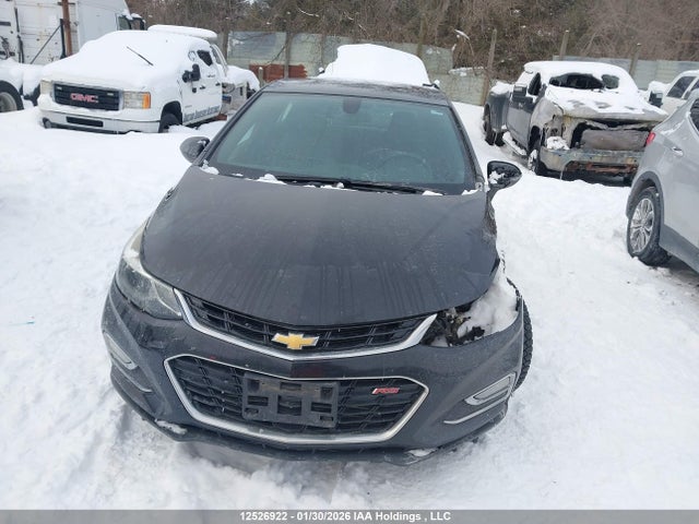 1G1BF5SM0J7112738 Chevrolet Cruze Premier Auto